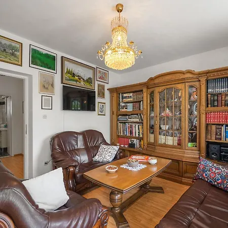 Jano Apartment