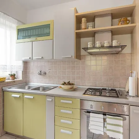 Jano Apartment *